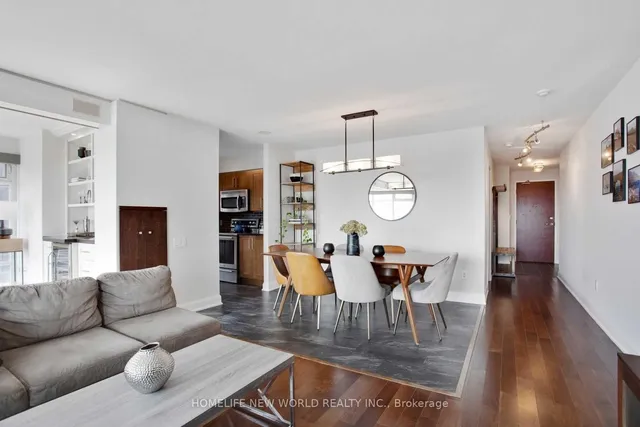 Additional image 10 of 2181 Yonge St Unit 2105