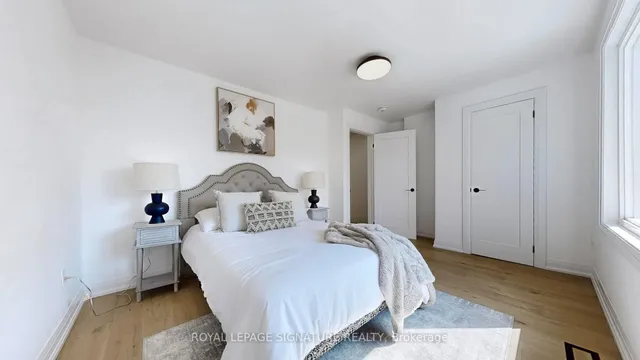 Additional image 17 of 914 Broadview Ave