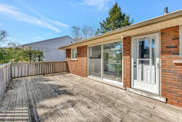 Additional image 38 of 216 Sioux Rd