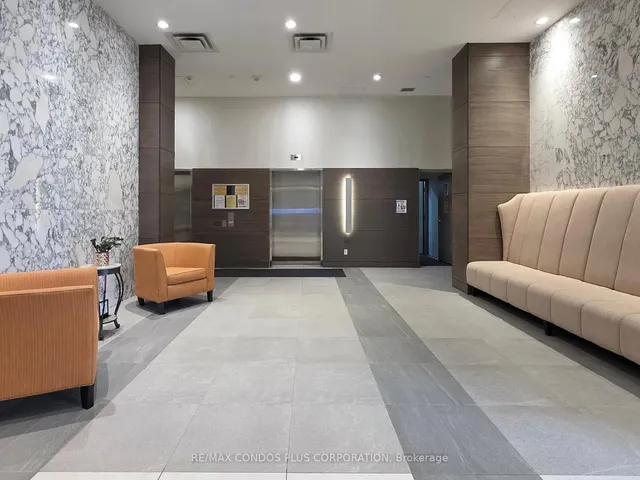 Additional image 35 of 2055 Danforth Ave Unit 605