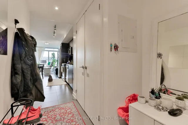 Additional image 12 of 170 Fort York Blvd Unit 201