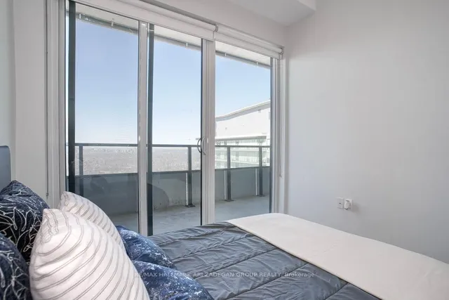 Additional image 14 of 20 Shore Breeze Dr Unit 4104