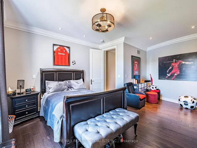 Additional image 25 of 41 Burlwood Rd