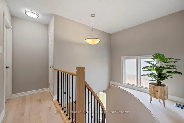 Additional image 15 of 16 Linington Tr