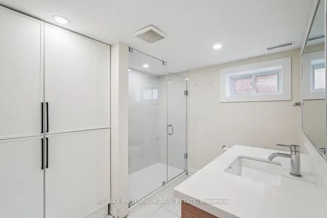 Additional image 15 of 24 Renshaw St