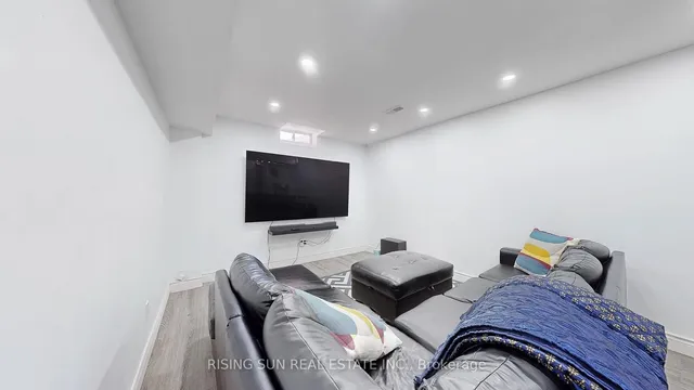 Additional image 28 of 185 Lockwood Rd