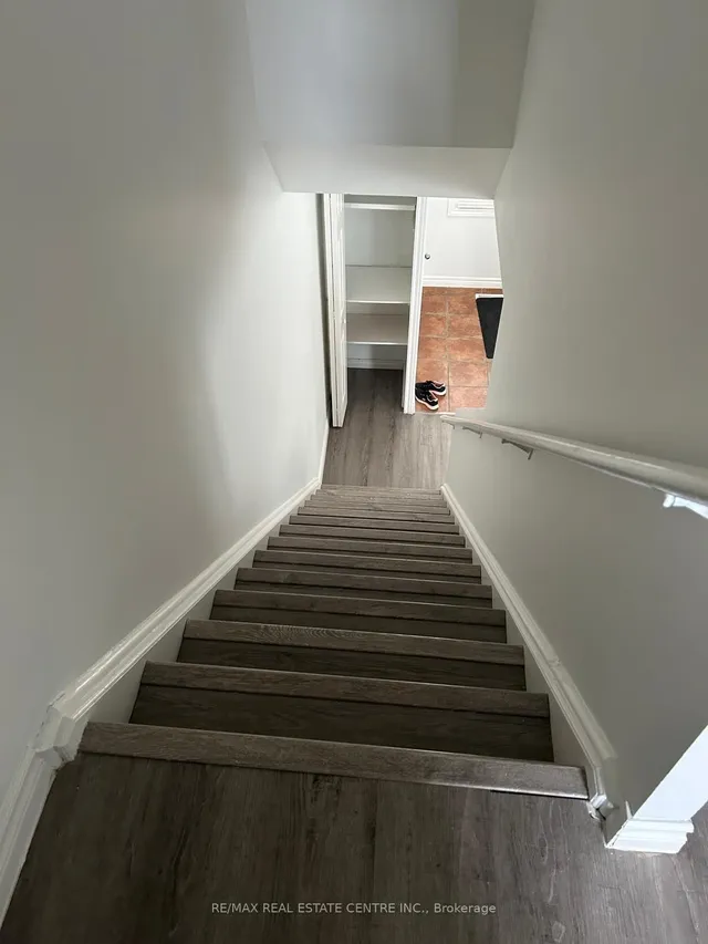 Additional image 17 of 420 Pioneer Dr Unit 3