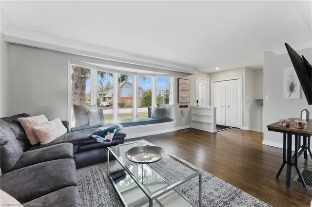 Additional image 7 of 160 Council Cres