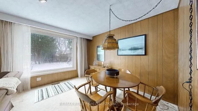 Additional image 4 of 3644 Logmoss Cres