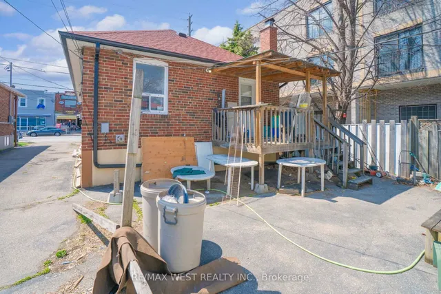 Additional image 14 of 371 Royal York Rd