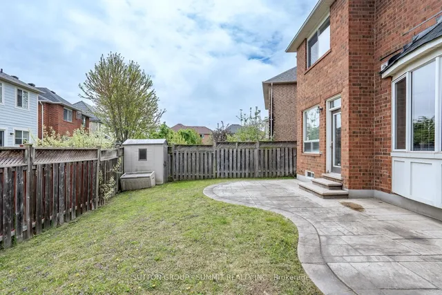 Additional image 30 of 1283 Robson Cres