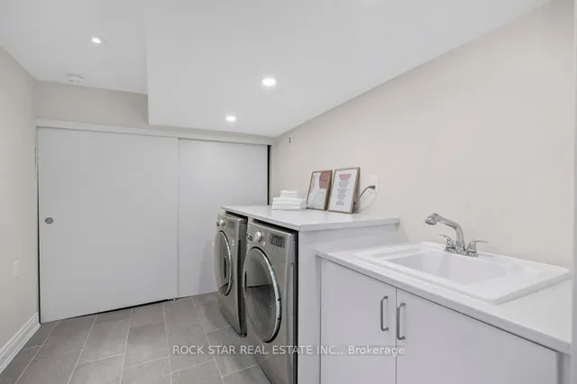 Additional image 34 of 468 Sparling Cres