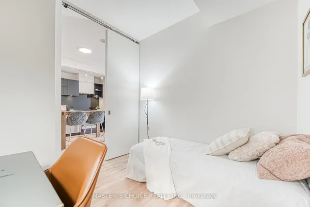 Additional image 22 of 125 Peter St Unit 2806