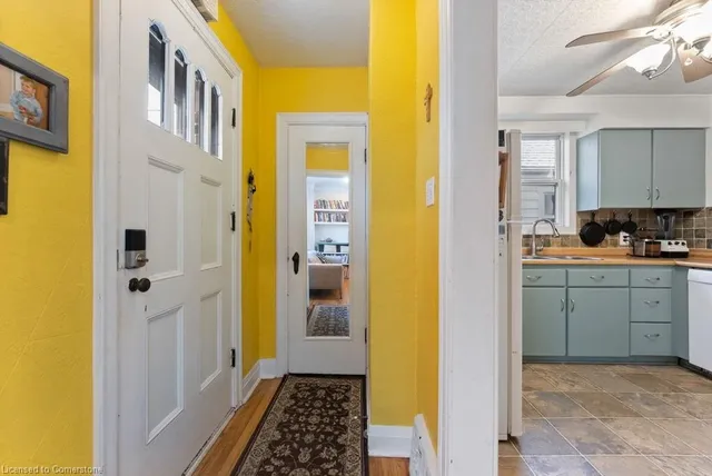 Additional image 28 of 174 Huxley Ave