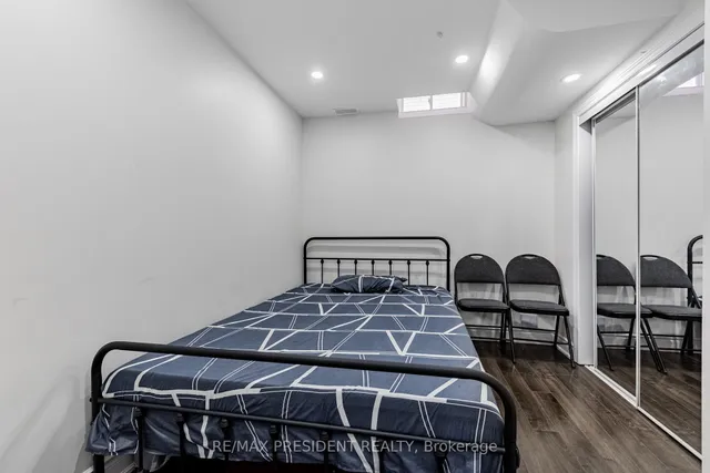 Additional image 30 of 32 Elderbridge Rd