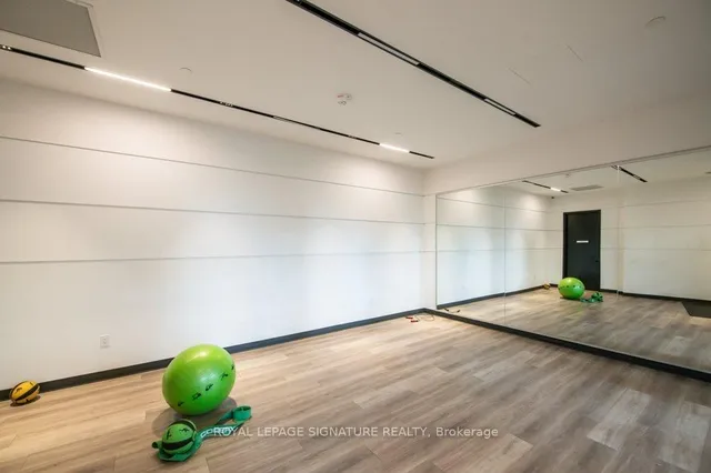 Additional image 32 of 60 George Butchart Dr Unit 104