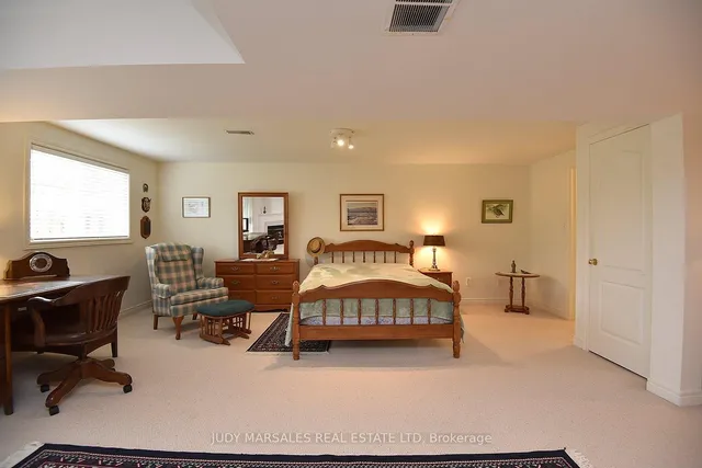 Additional image 35 of 47 Main St Unit 26