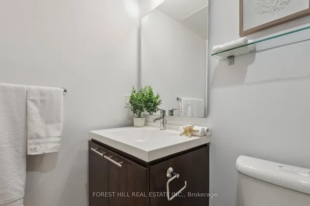 Additional image 22 of 70 Roehampton Ave Unit 713