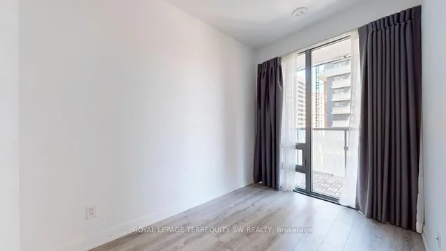 Additional image 13 of 50 Charles St Unit 1012