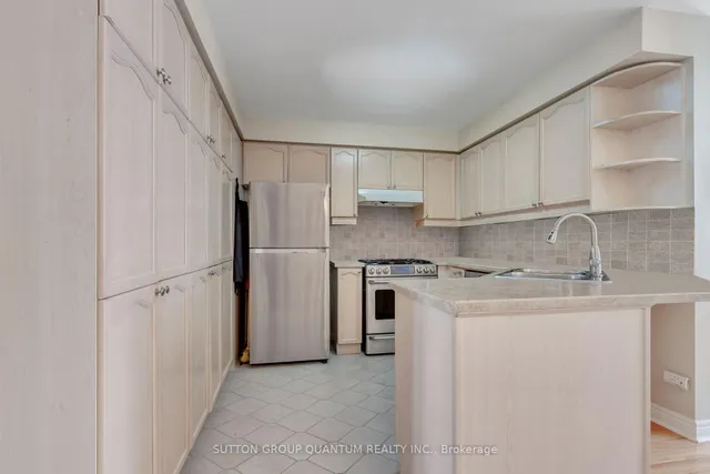 Additional image 11 of 2250 ROCKINGHAM Dr Unit 43