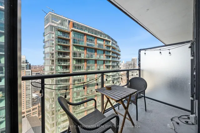 Additional image 19 of 135 East Liberty St Unit 2406