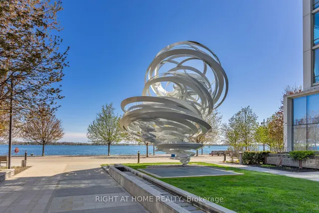 Additional image 48 of 39 Queens Quay Unit 129