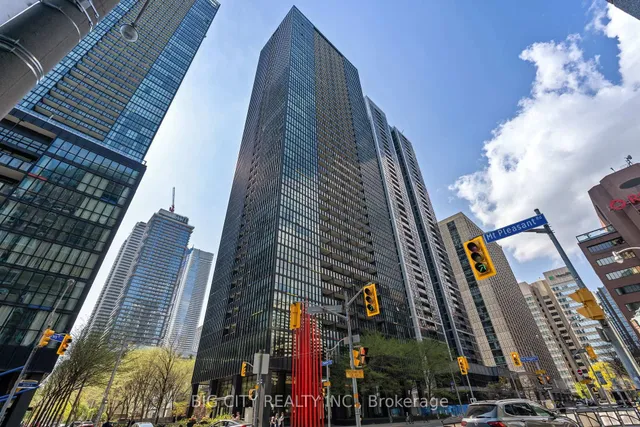 Additional image 5 of 110 Charles St Unit 3608