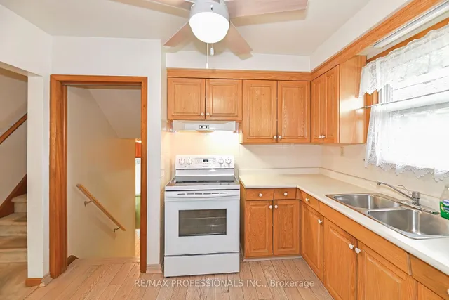 Additional image 10 of 40 Westmount Park Rd