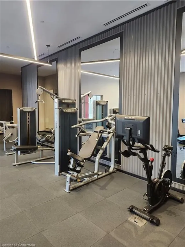 Additional image 19 of 212 King William St Unit 617