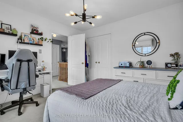 Additional image 29 of 23 Foxmere Rd