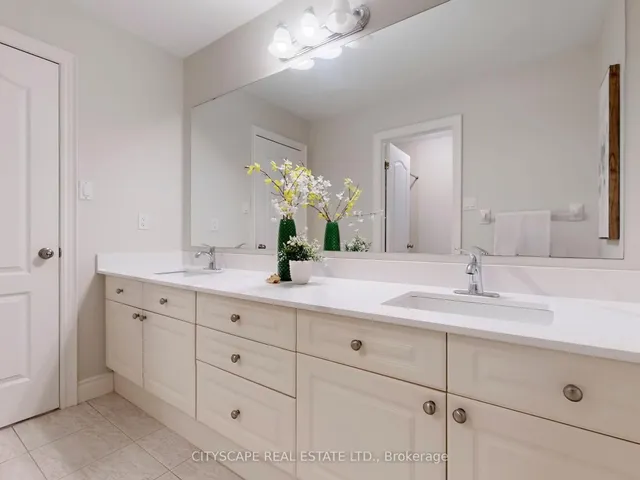 Additional image 17 of 93 Tremaine Dr