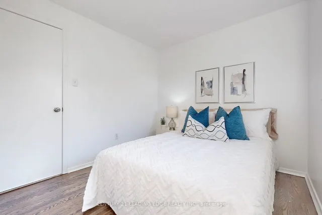 Additional image 35 of 96 CROSSBOW Cres