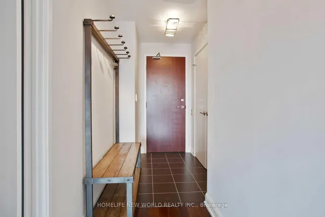 Additional image 4 of 2181 Yonge St Unit 2105