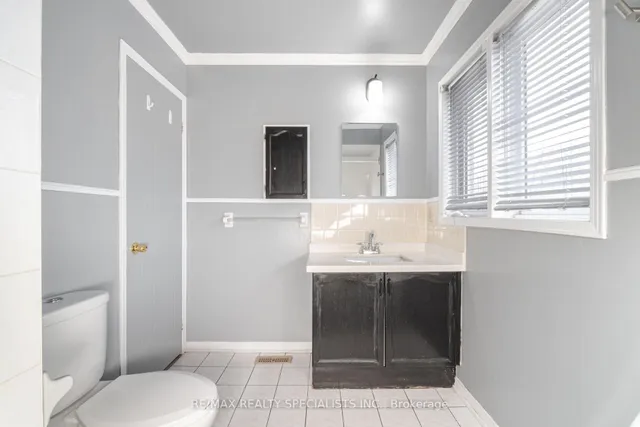 Additional image 36 of 71 Cedarwood Cres