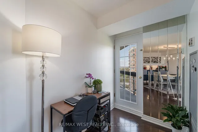 Additional image 15 of 236 Albion Rd Unit 1110