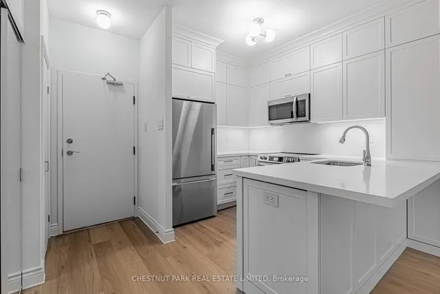 Additional image 5 of 95 Prince Arthur Ave Unit 104