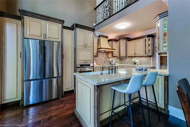 Additional image 18 of 668 Garth St