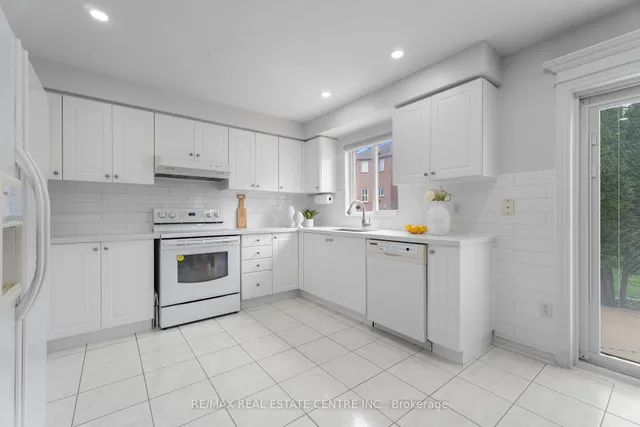 Additional image 13 of 154 Sunny Meadow Blvd