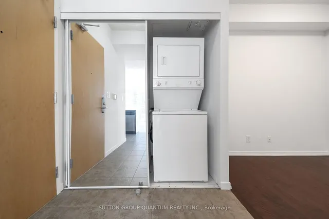 Additional image 27 of 65 Bremner Blvd Unit 2601