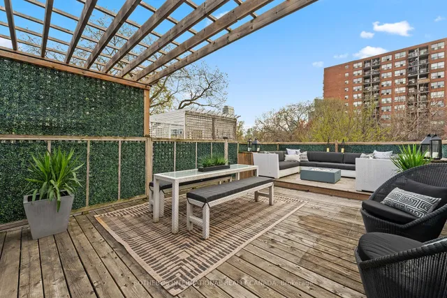 Additional image 34 of 488 Ontario St