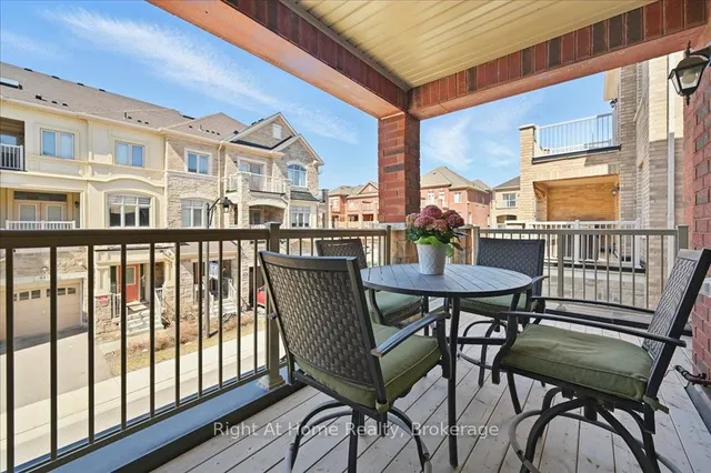 Additional image 30 of 465 Dundas St