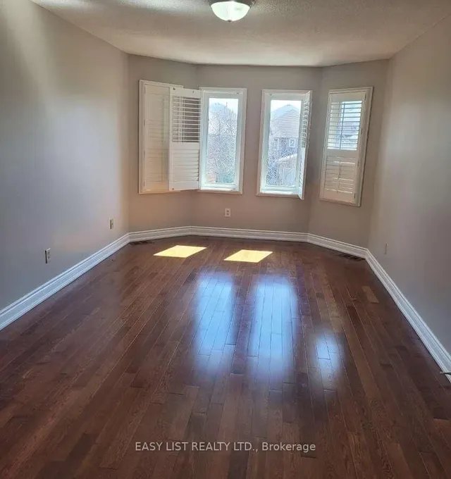 Additional image 26 of 5275 Thornwood Dr