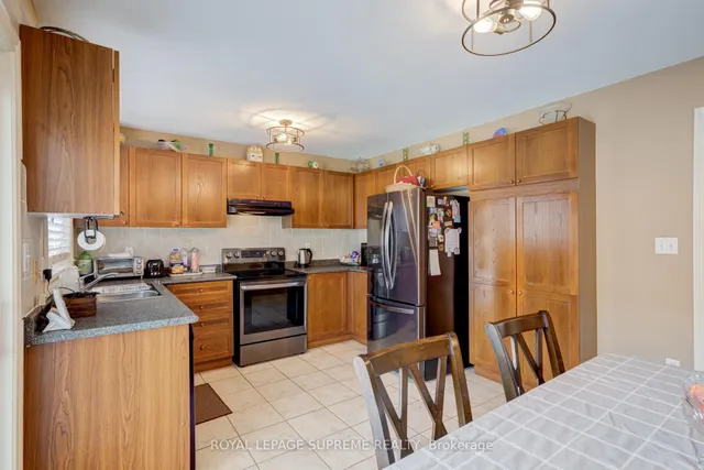 Additional image 14 of 433 Trudeau Dr