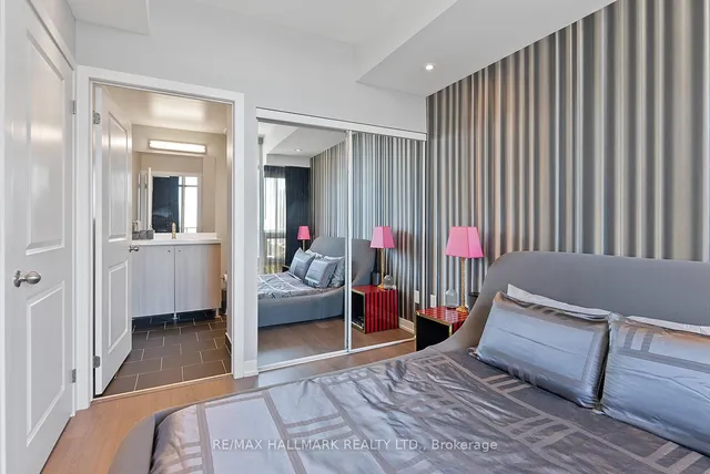 Additional image 21 of 105 George St Unit 1707