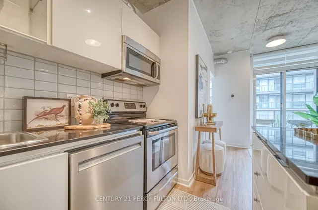 Additional image 6 of 150 Sudbury St Unit 1609