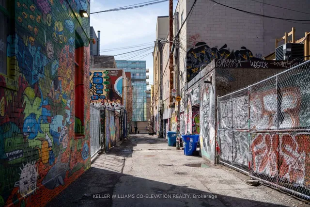 Additional image 24 of 670 Richmond St Unit 105