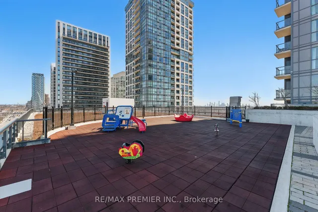 Additional image 23 of 50 Thomas Riley Rd Unit 2409