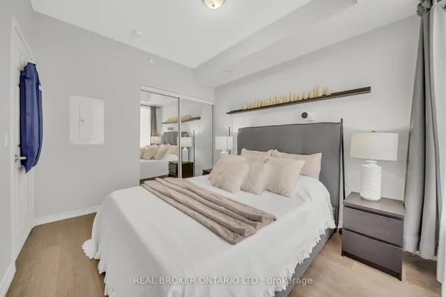 Additional image 18 of 50 Sky Harbour Dr Unit 219