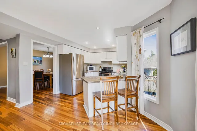 Additional image 11 of 130 Huntingwood Ave