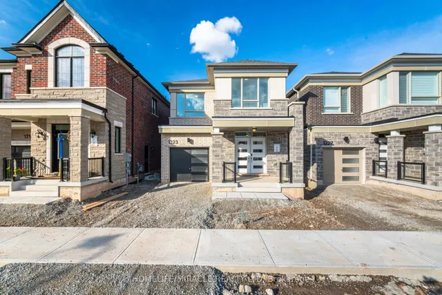 1323 Temperance Cres